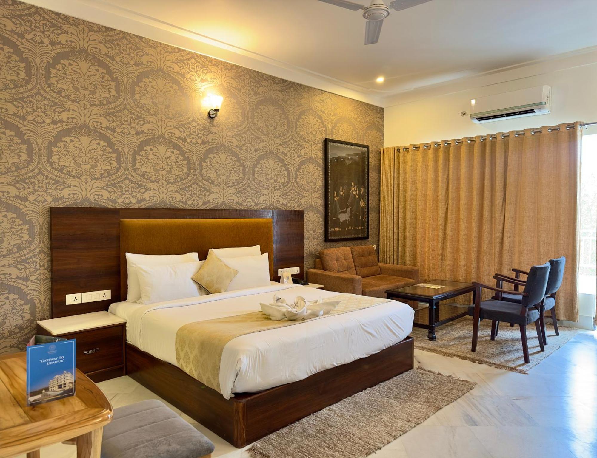 Mewar Palace Resort And Spa Udaipur Exterior photo